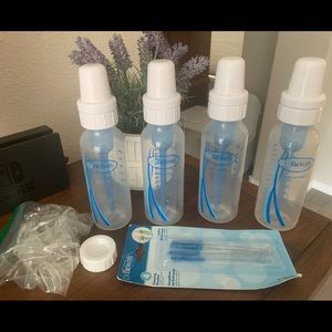 Dr. Brown's Natural Flow Anti-Colic Baby Bottle - 8oz - 4pk